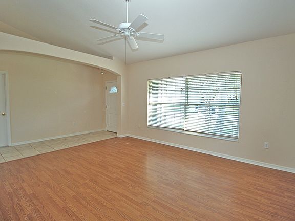 5th image of 4124 Climbing Aster Ct