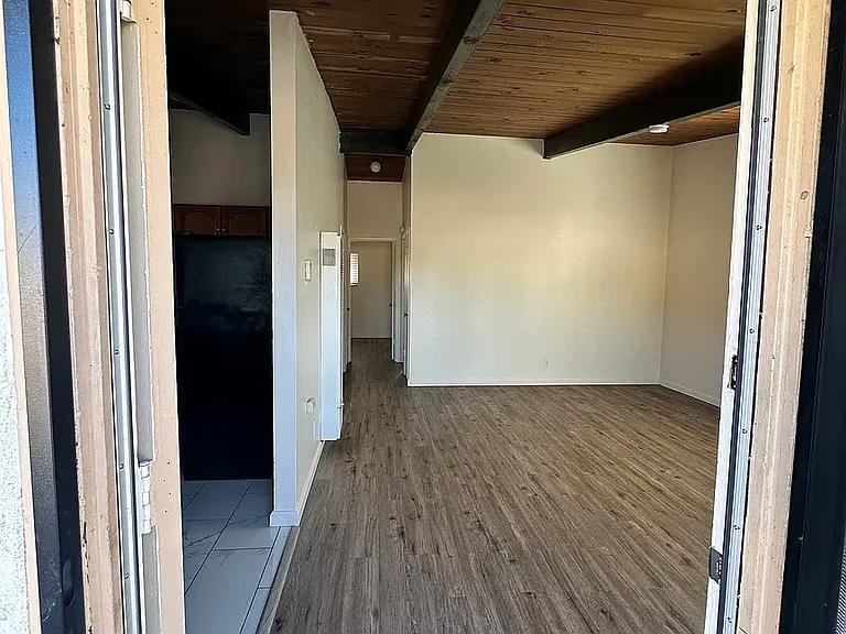 137 Maher Ct #3 — Photo 9