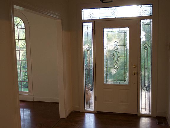 4th image of 4431 Vicksburg Dr