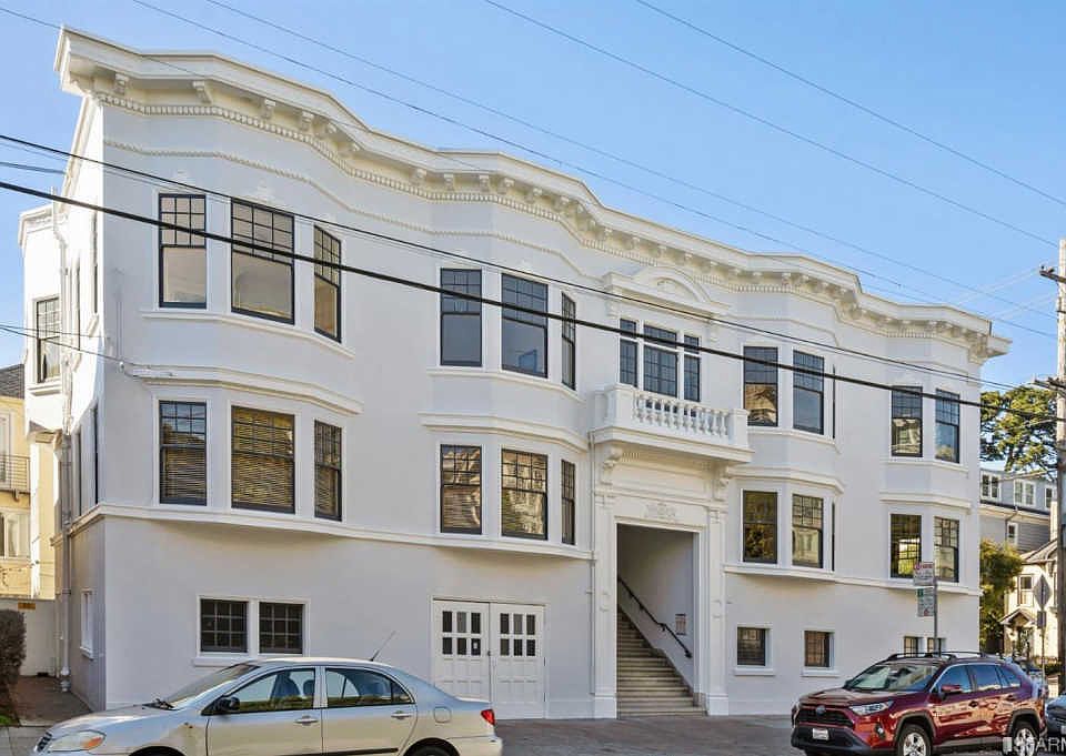 1st image of 101 8th Ave #101