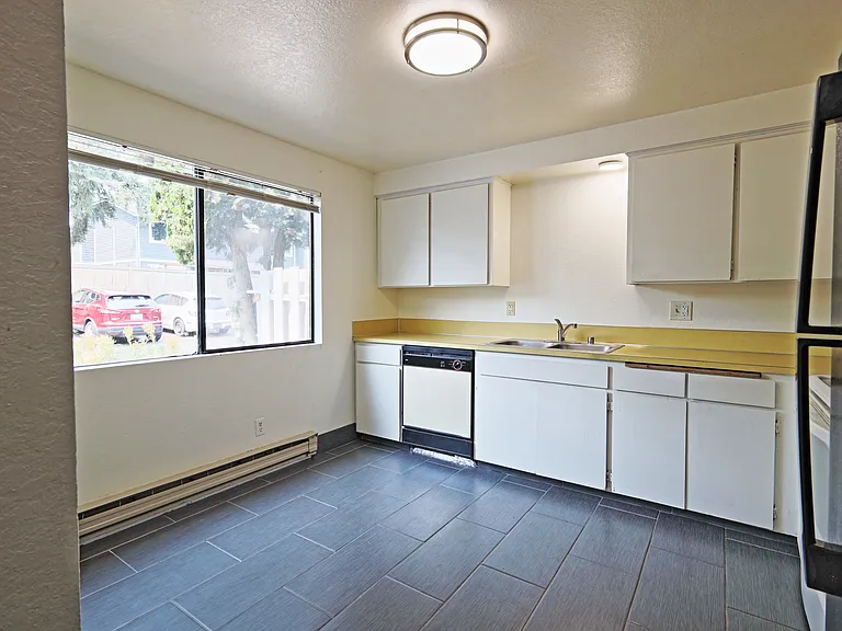 7407 212th St SW — Photo 5