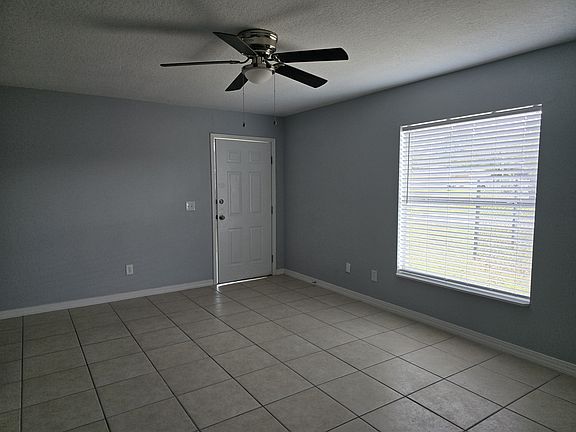 5th image of 712 Mint Ct