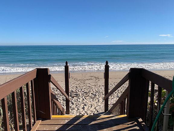3rd image of 708-8880 S Ocean Dr #708