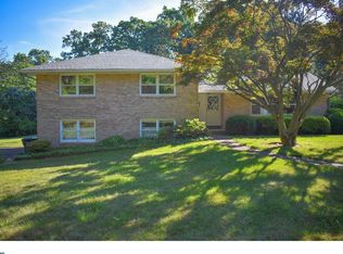 101 Laurel Ln, Pottstown, PA 19465