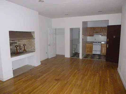 Rented by JK Dansar Corp | media 73