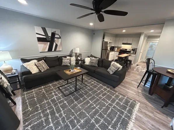 20 Britten Cir, Bella Vista, AR 72715