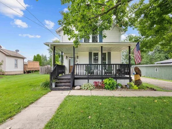 134 E Church St, Kewanee, IL 61443