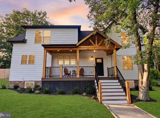 1006 Shepherd St NE, Washington, DC 20017
