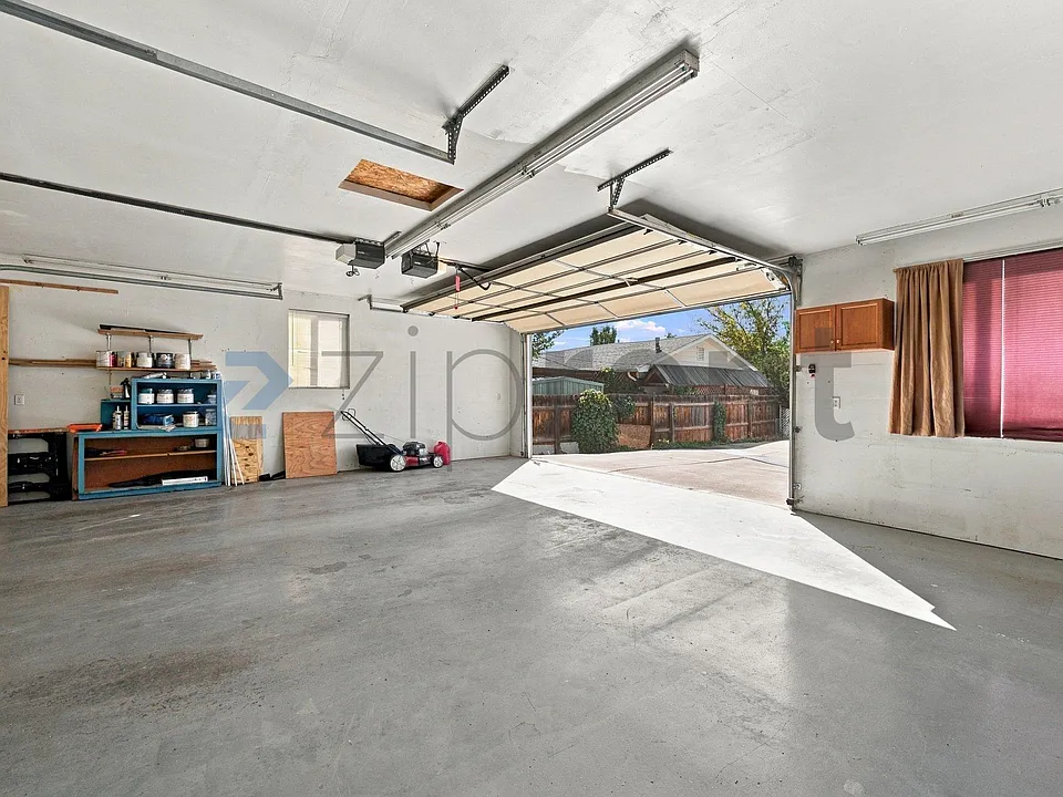821 Allison Ave