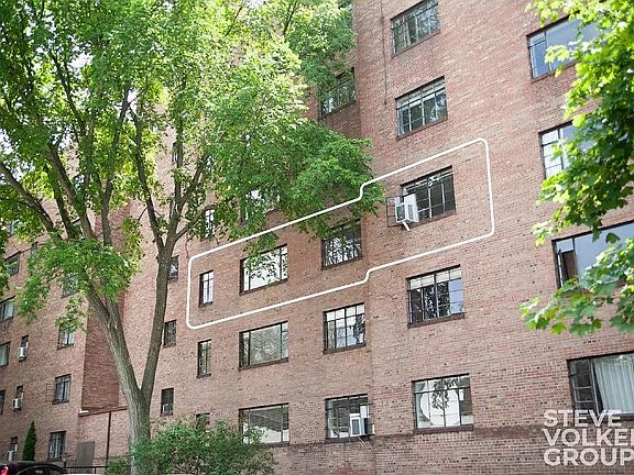 2nd image of 505 Cherry St SE APT 317