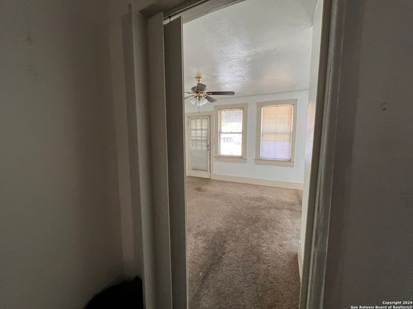 san-antonio-texas-26248137 picture