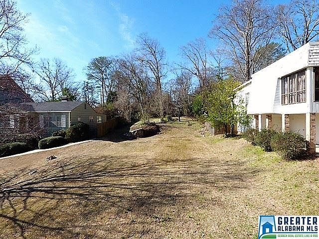 2nd image of 140 Fairmont Dr #0