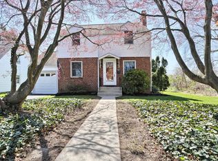 4311 Plymouth St, Harrisburg, PA 17109