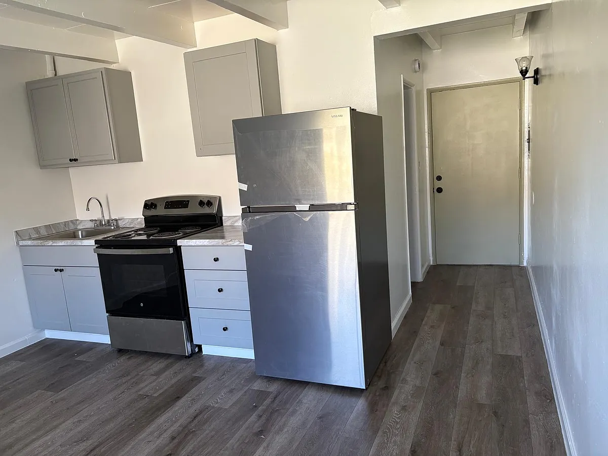 Building Photo - 5724 Sepulveda Blvd #O