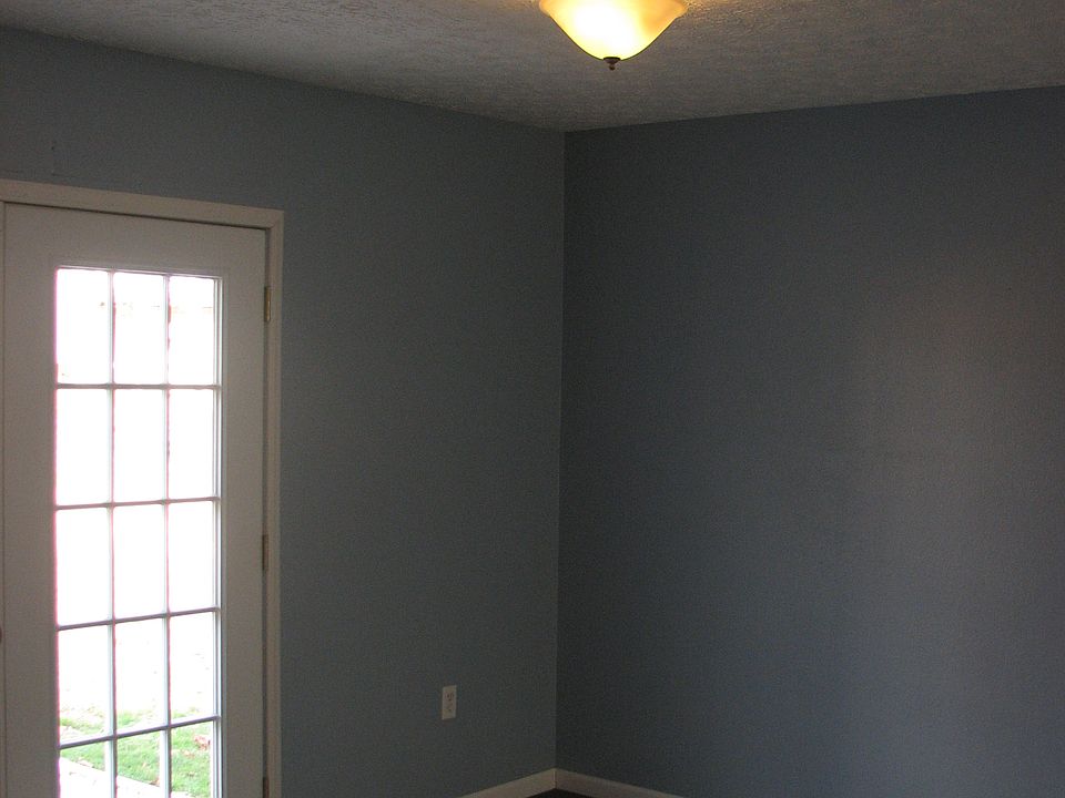 2nd image of 15555 Tate Ln