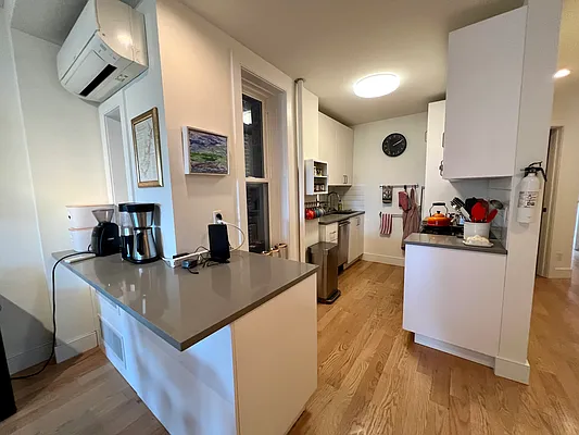 Rented by Douglas Elliman | media 15