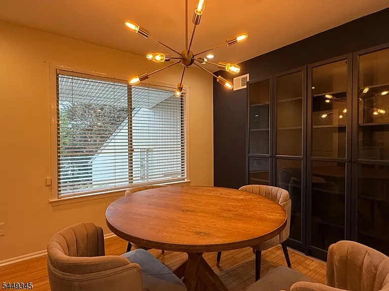26 Kayser Ln — Photo 3