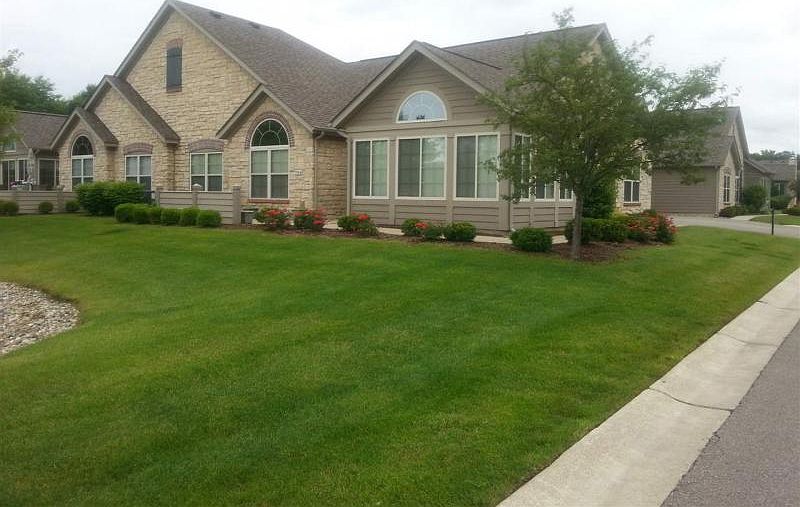 1st image of 704 Dublin Dr #3