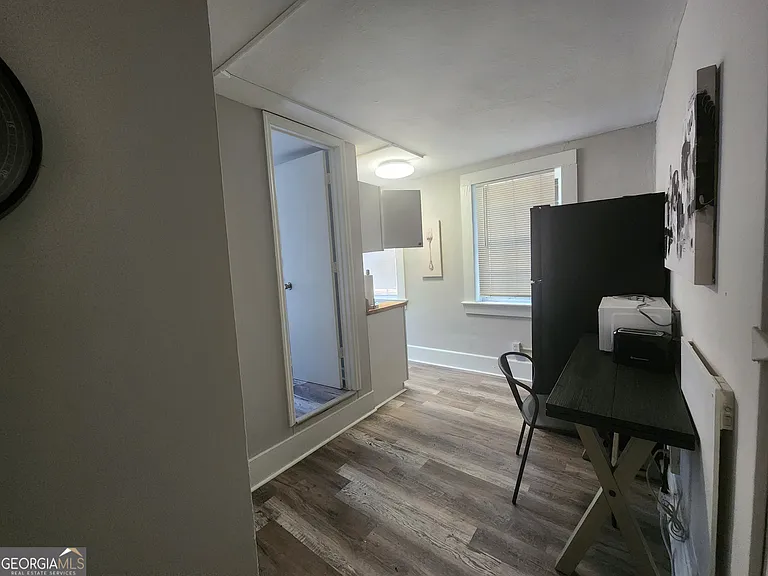 917 Oakview Ave #6 — Photo 4