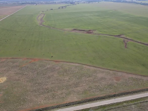 2060 East Rd, Ryan, OK 73565