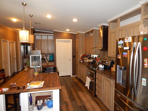 3rd image of 2814 Hare Rd