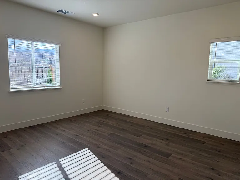 3611 George Sullivan Pkwy — Photo 4