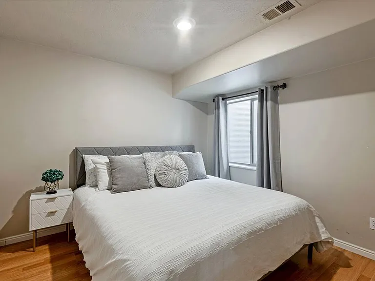 2063 S James Cir — Photo 5