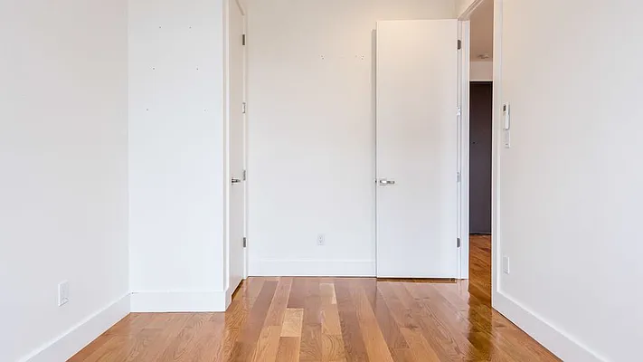 Rented by Nooklyn NYC LLC | media 34