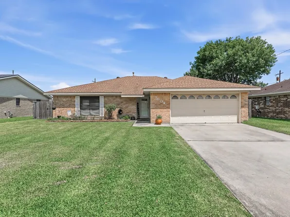 1904 Avenue K, Nederland, TX 77627