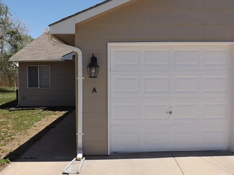11522 E Lewis St #A — Photo 6