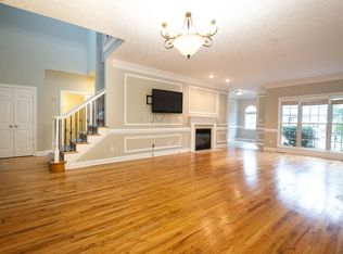 114 Wynncrest Ln, Fayetteville, NC 28303