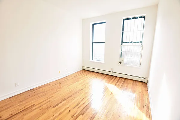 Rented by Bold New York | media 5