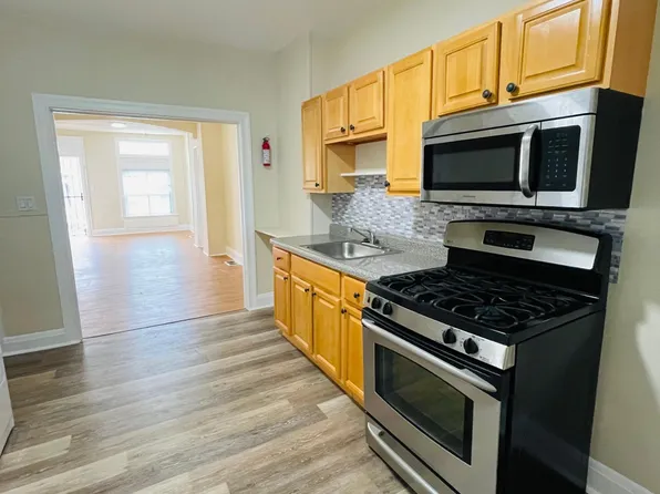 2620 Grogan Ave, Baltimore, MD 21213