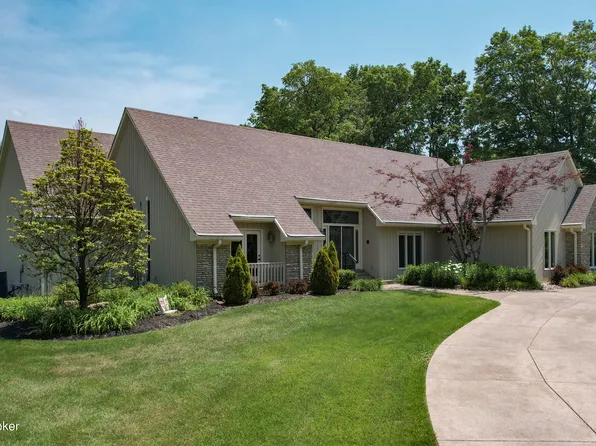 101 Mount Mercy Pl, Pewee Valley, KY 40056