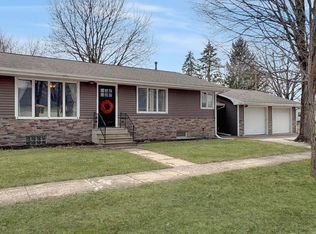 303 W Greene St, Clarksville, IA 50619