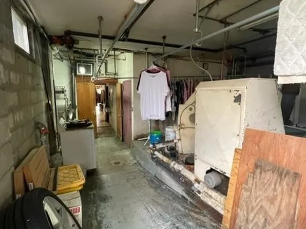 653 Broadway image 11 of 13