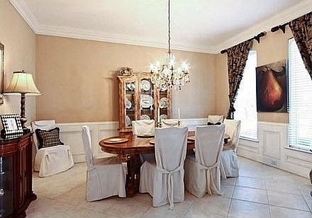 4th image of 5108 Longwood Ct