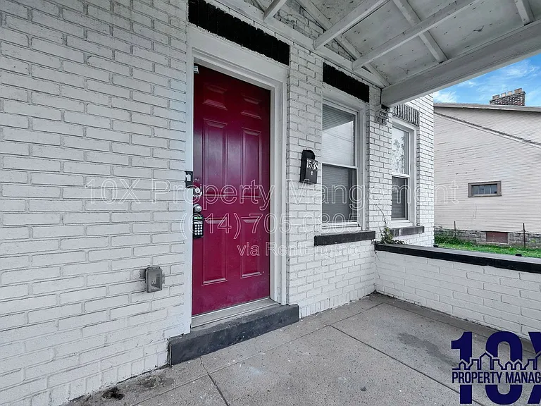 1538 E Livingston Ave — Photo 5