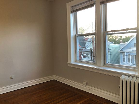 4th image of 58 Van Reypen St #32Q