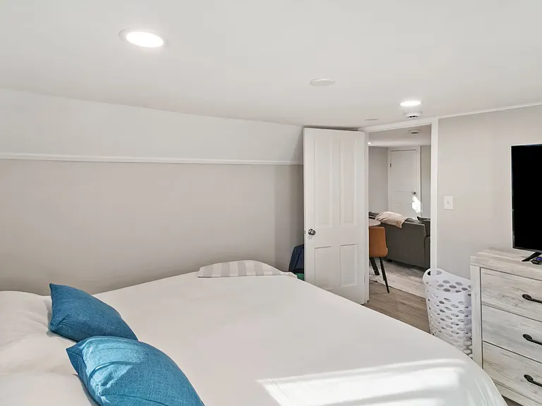 320 North Ave #2 — Photo 11