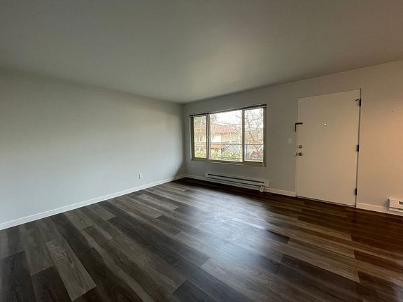 4th image of 801 W McGraw St APT 4