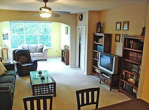 lots of natural light, 5 window sunroom