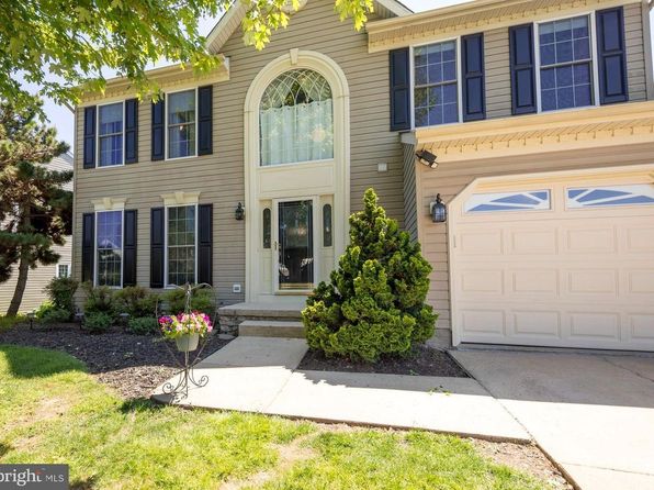 740 Hickory Limb Cir