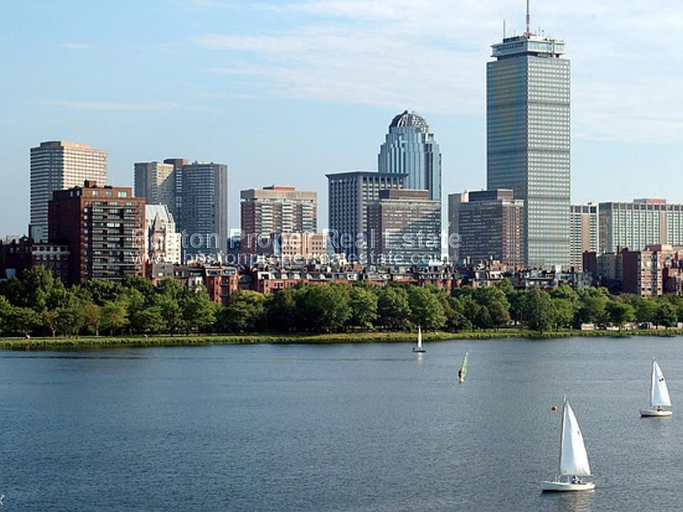 Charles River Pic
