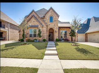 14 Wimbledon Ct, Heath, TX 75032