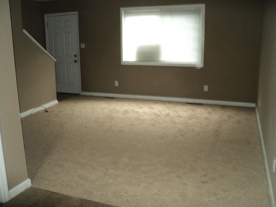 1st image of 27 Pvt Dr #149