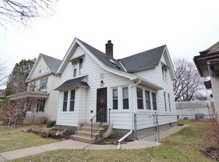 1411 Adams St NE, Minneapolis, MN 55413