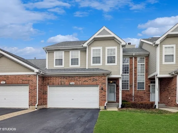 7308 Chestnut Hills Dr, Burr Ridge, IL 60527