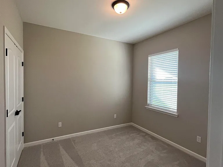 205 River Mill Dr — Photo 8