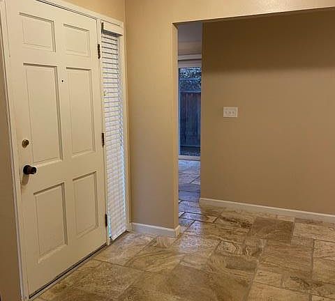 4th image of 630 Keats Ct